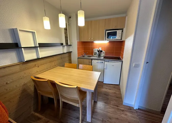 Ski-in Ski-out 1 Bed, La Tania شقة كورشوفيل