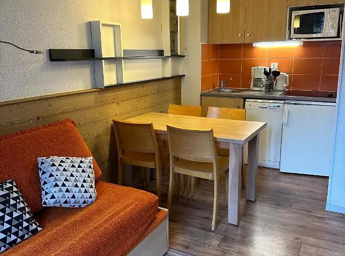 Ski-in Ski-out 1 Bed, La Tania شقة كورشوفيل