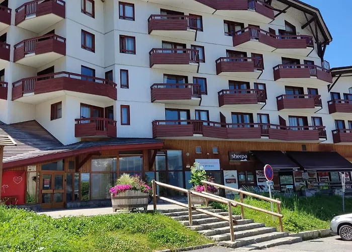 Ski-in Ski-out 1 Bed, La Tania كورشوفيل