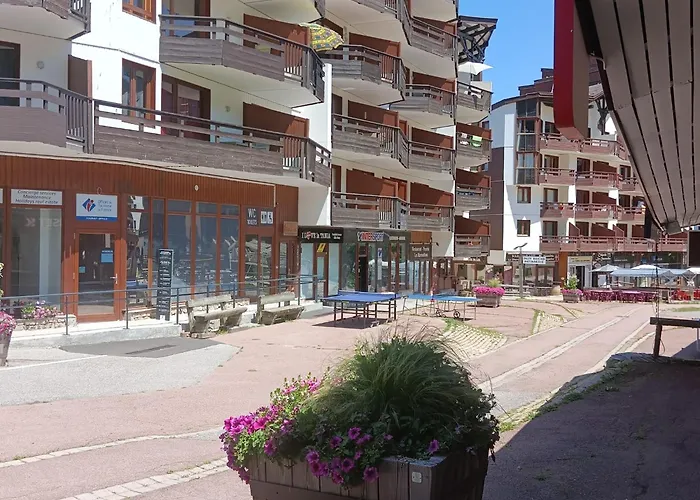 Ski-in Ski-out 1 Bed, La Tania