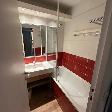 شقة Ski-in Ski-out 1 Bed, La Tania